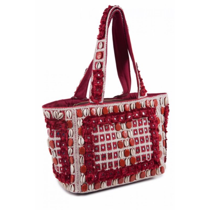 Bolso étnico con concha