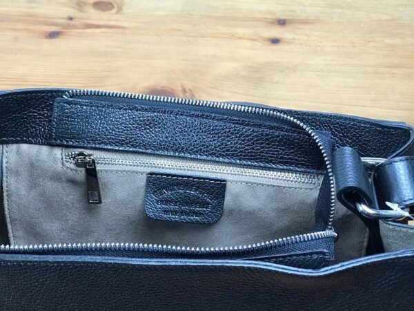 Bolso de piel artesanal diseño porta documentos