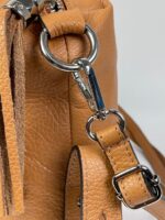 Bolso de piel transformable