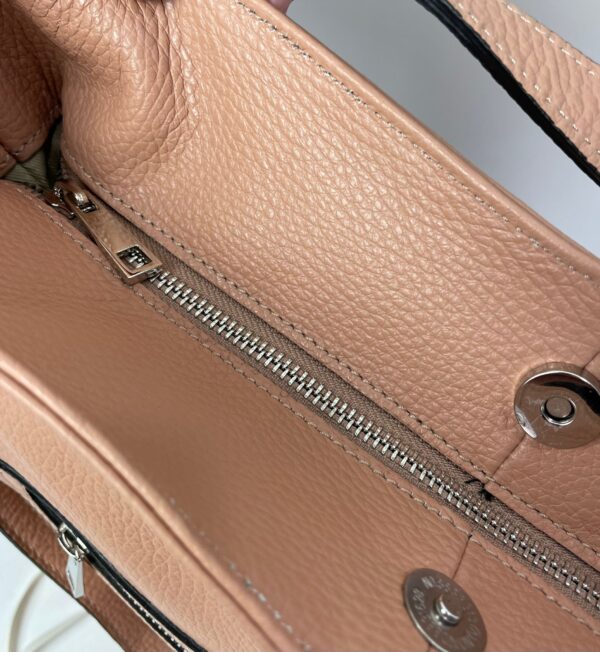 Bolso Hobo de Piel con Cremallera Delantera