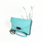 Bandolera piel con cierre de broche