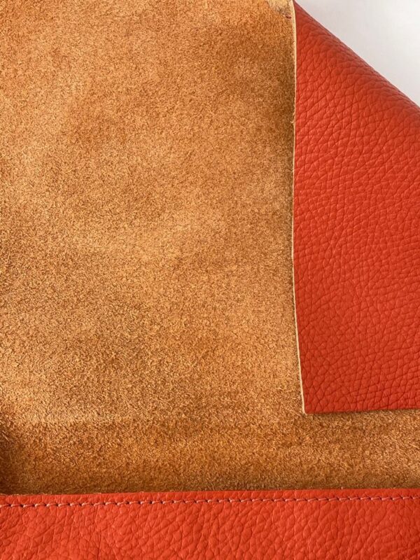 Bolso bandolera de piel con solapa