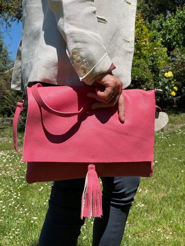 Bolso bandolera de piel con solapa