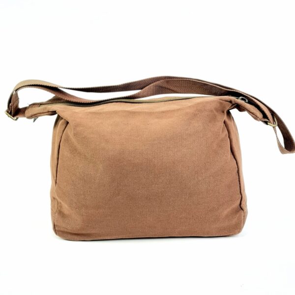 Bandolera de tela con solapa