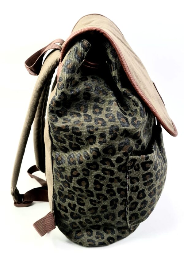 Mochila de tela estampado leopardo