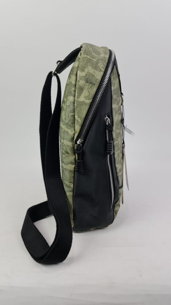 Mochila bandolera de tela