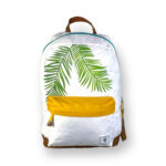 Mochila escolar palmeras