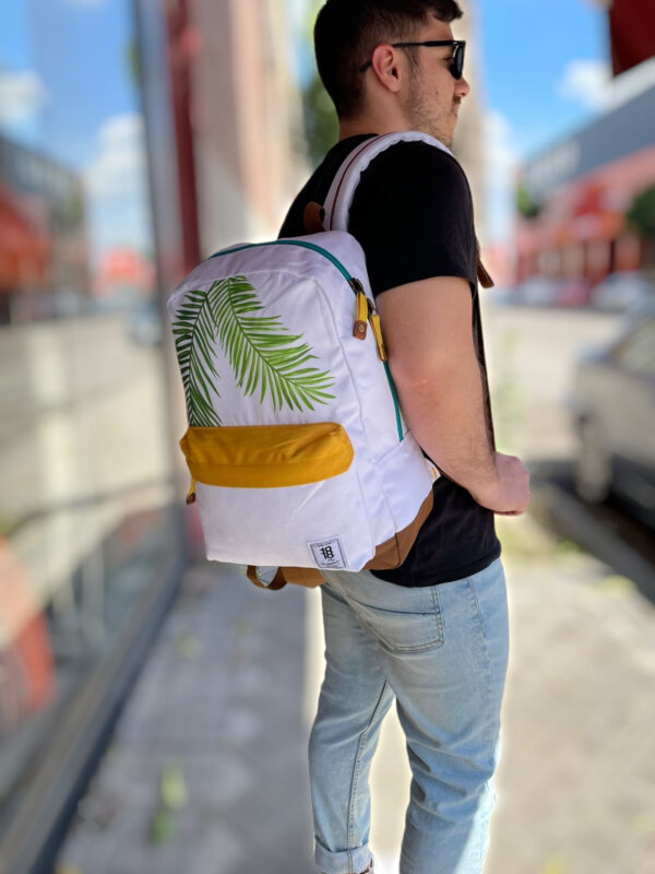 Mochila escolar palmeras