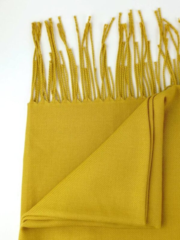 Bufanda lisa 180 cms. con flecos