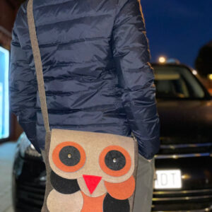 Bolso con diseño búho