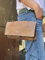 Bolso Sobre de piel serpiente