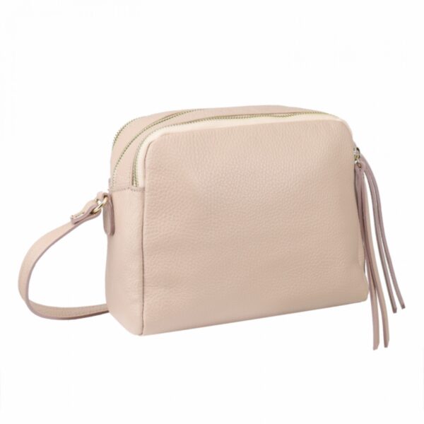 Bandolera de piel con tres bolsillos