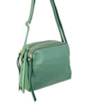 Bandolera de piel con tres bolsillos