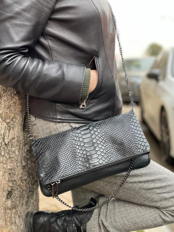 Bolso Sobre de piel serpiente