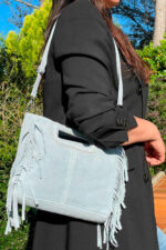 Bolso Bandolera de Piel de Serraje con Flecos Decorativos para Mujer