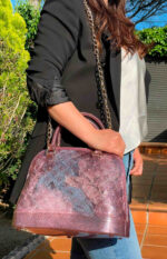 Bolso grande de silicona con asas