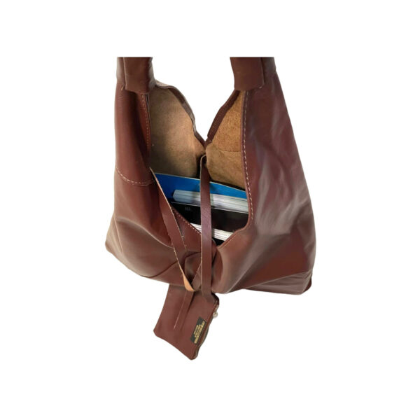 Bolso de piel nappa con monedero interior