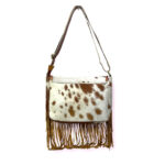 Bolso bandolera artesanal Piel con chapa, tachuelas y flecos