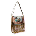 Bolso bandolera artesanal Piel con chapa, tachuelas y flecos