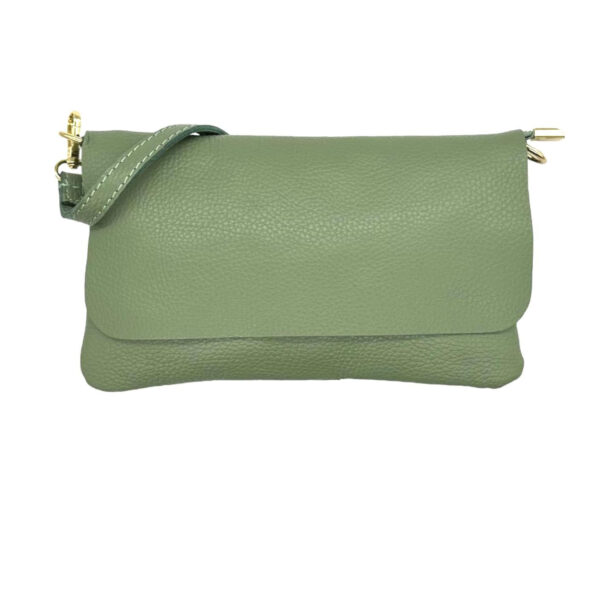 Bolso Piel de Grano tipo sobre con solapa y cremallera