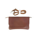 Bolso Piel de Grano tipo sobre con solapa y cremallera