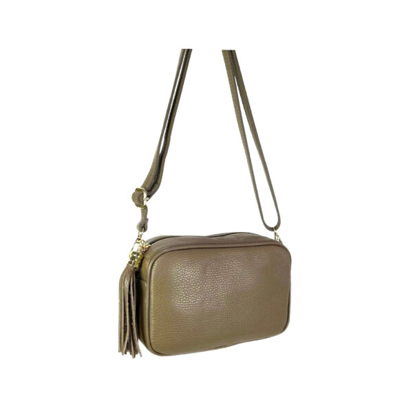 Bolso Bandolera Piel Grano Italiana para Mujer con Flecos Decorativos