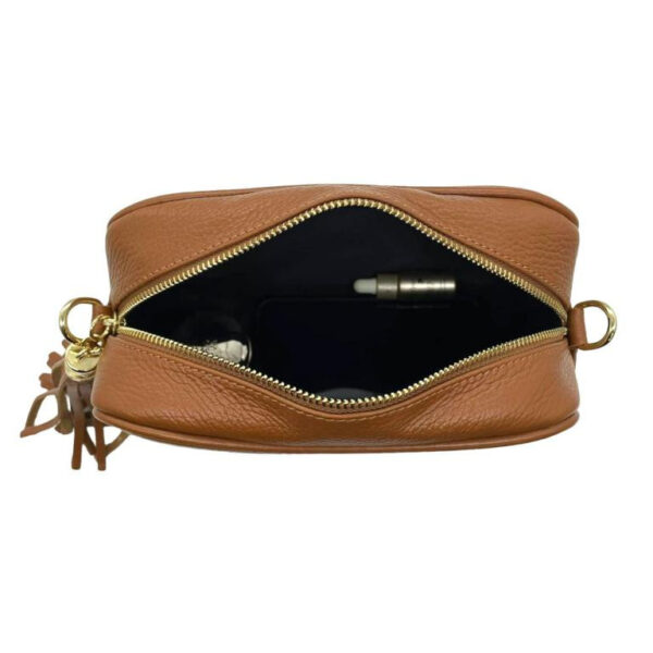 Bolso Bandolera Piel Grano Italiana para Mujer con Flecos Decorativos