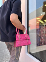 Bolso de Mano de Piel con Diseño Coco y Tamaño Compacto para Mujer