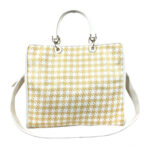 Amplio Bolso Sintético tipo Tote de Mujer con Asas Cortas y Cremallera