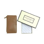 Tarjetero Sintético Compacto de Mujer con Caja y Bolsillo de Cremallera