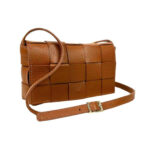 Bolso Bandolera de Piel con Diseño Cuadrados y Solapa Magnética de Mujer