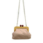 Bolso Piel con Cierre Magnético de Madera y Asa tipo Cadena para Mujer