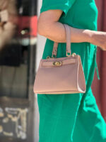 Bolso de Mano Compacto en Piel Italiana para Mujer con Tira Bandolera