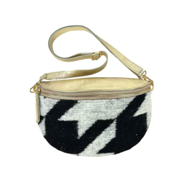 Riñonera Mujer con efecto peluche y Parte Trasera de Piel metalizado