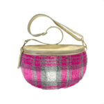 Riñonera Mujer con efecto peluche y Parte Trasera de Piel metalizado