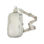 Amplia Riñonera Sintética de Mujer con Asa de Mano y Bolsillos Exteriores