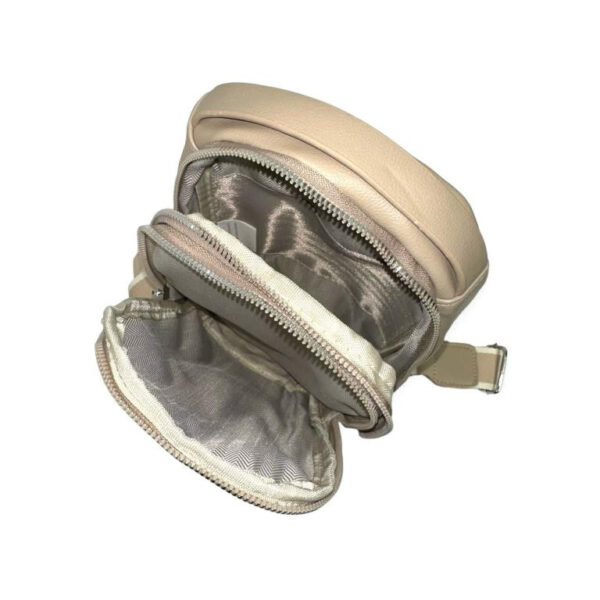 Amplia Riñonera Sintética de Mujer con Asa de Mano y Bolsillos Exteriores