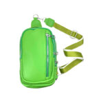 Amplia Riñonera Sintética de Mujer con Asa de Mano y Bolsillos Exteriores