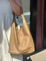 Bolso de Hombro en Piel Italiana con Gran Capacidad y Monedero Extra Mujer