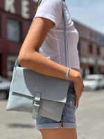 Bolso Bandolera de Piel Italiana con Solapa, Cremallera y Bolsillo Interior Mujer