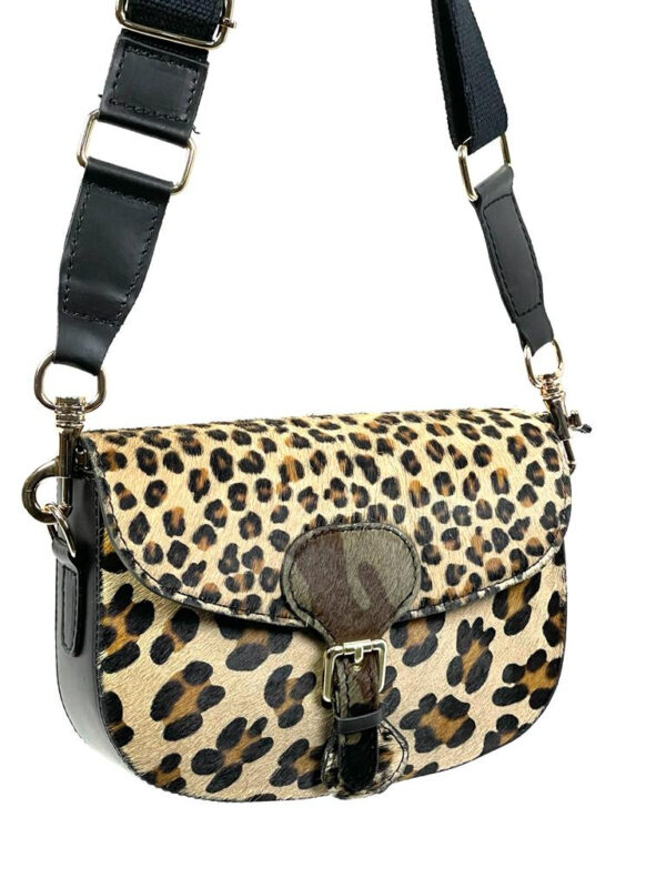 Bolso piel Satchel de animal print con pelo - Imagen 4