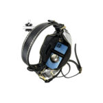 Bolso de Piel con Diseño Medialuna, Efecto Brillante y Cremallera con Seguro - Imagen 7