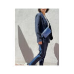 Riñonera de piel con Efecto Metalizado y Cremalleras para Mujer