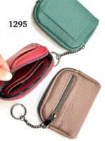 Monedero Sintético de Mujer con Llavero de Anilla y Espacio para Tarjetas - Imagen 2