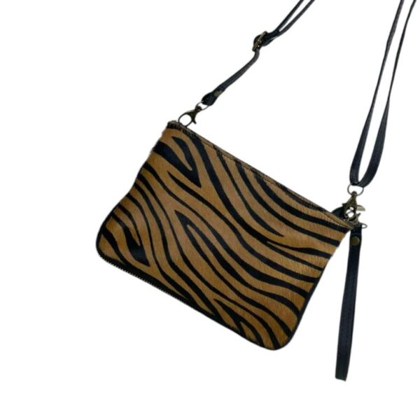 Bolso Bandolera de Piel Italiana con Pelo Natural y Asa Corta para Mujer - Imagen 8