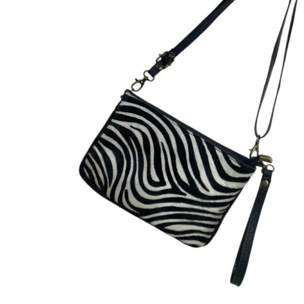 Bolso Bandolera de Piel Italiana con Pelo Natural y Asa Corta para Mujer - Imagen 9