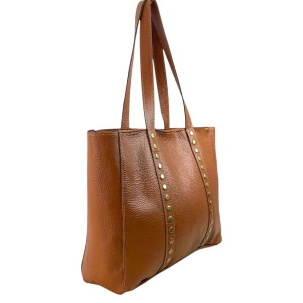 Amplio Bolso de Piel Italiana con Tachuelas Decorativas y Cierre de Cremallera - Imagen 9