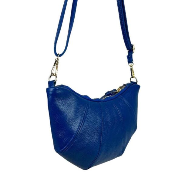 Bolso Bandolera de Mujer en Piel Italiana con Diseño Medialuna y Tira Bandolera - Imagen 12