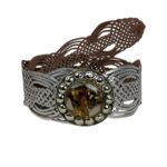 Cinturón Artesanal Metalizado en Piel con Hebilla Circular y Estilo Único para Mujer - Imagen 2