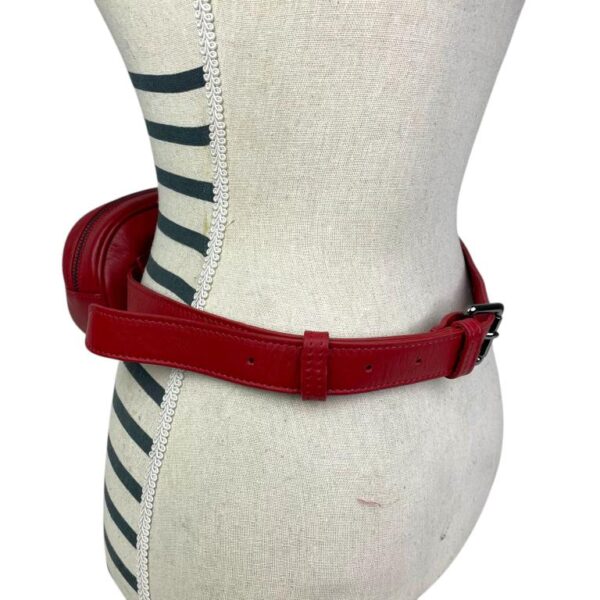 Riñonera de piel compacto con cierre de cremallera - Imagen 4